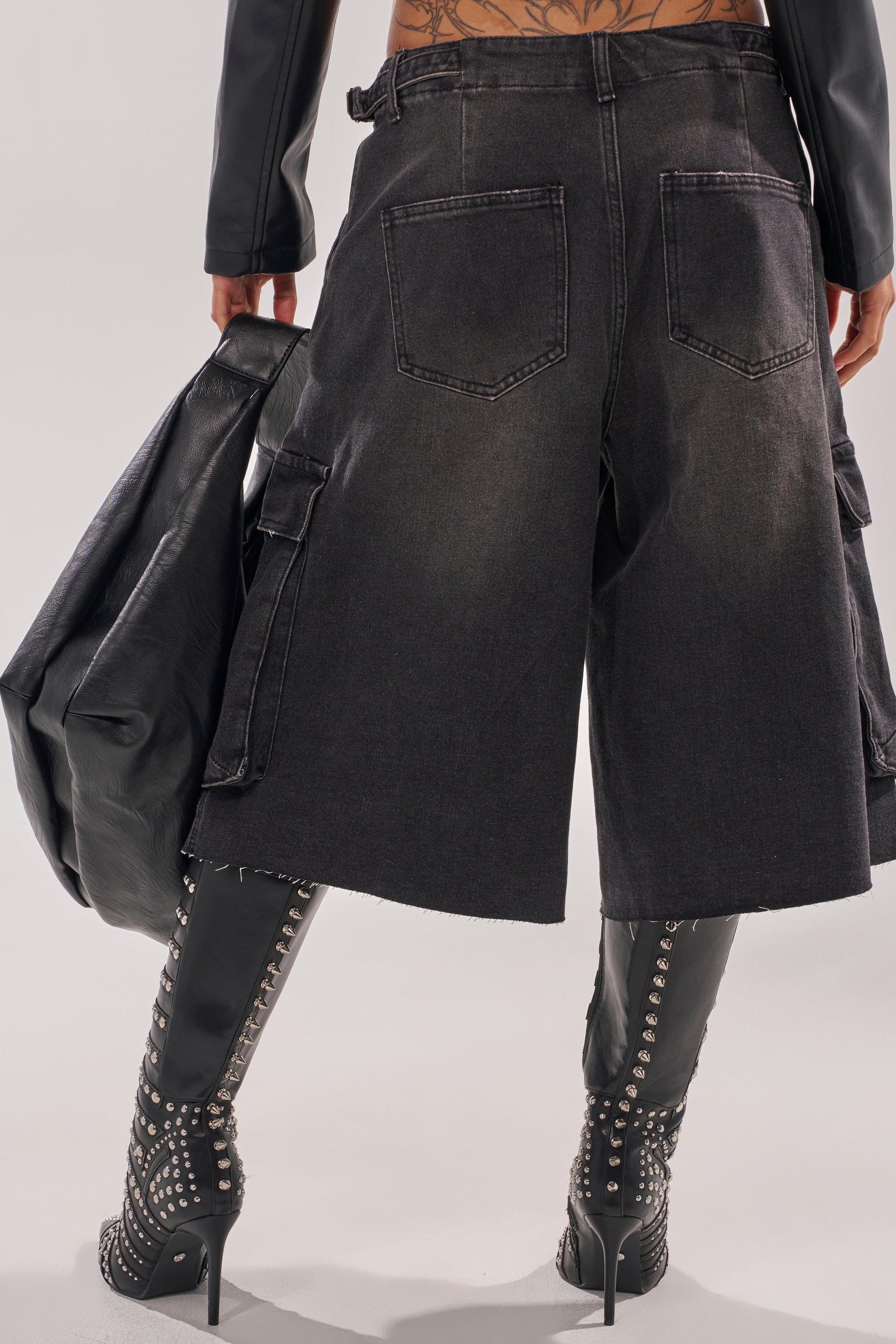 LANA DENIM JORT IN BLACK WASH DENIM