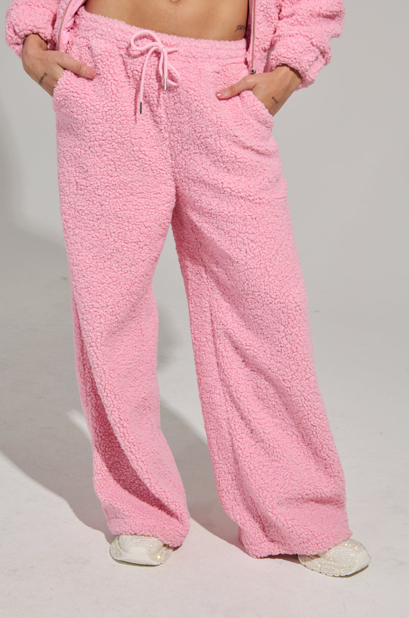 SOUR CANDY SHERPA JOGGER