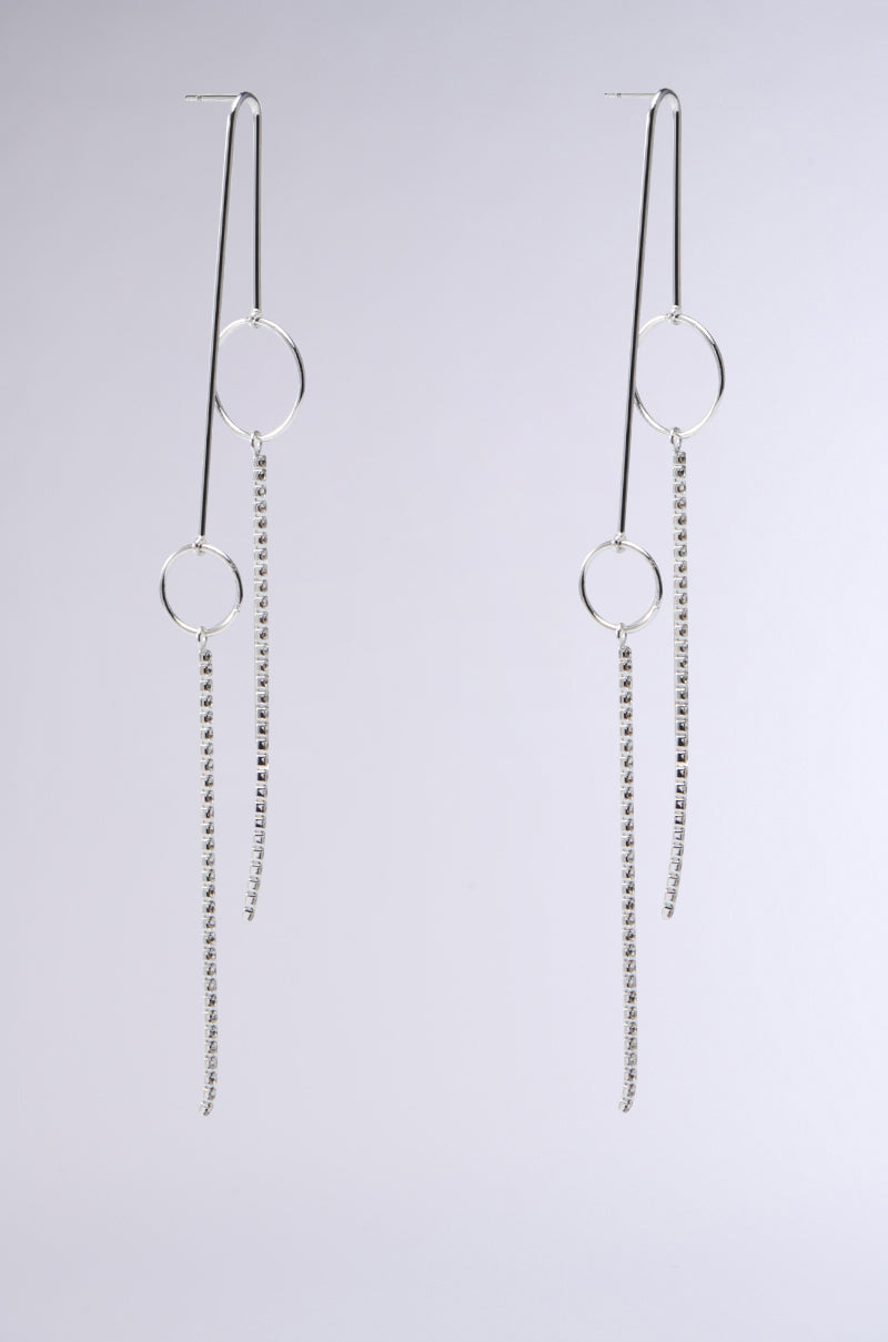 RUNNING IN CIRCLES EARRING