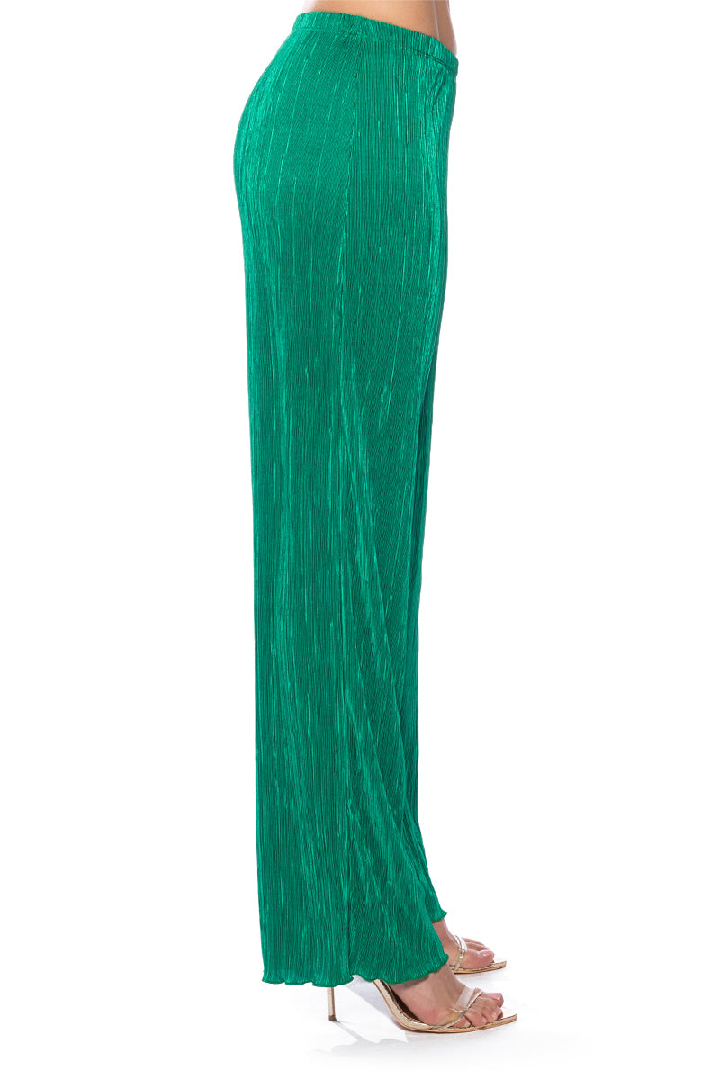 ADVENTURE TO MY WORLD PULL ON WIDE LEG PANT IN GREEN