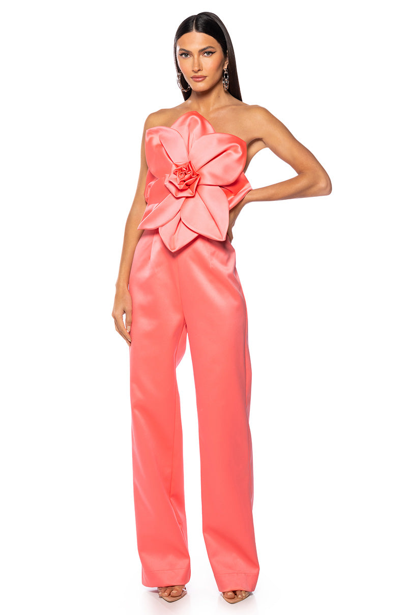 STASSIE STATEMENT SLEEVELESS JUMPSUIT IN PINK