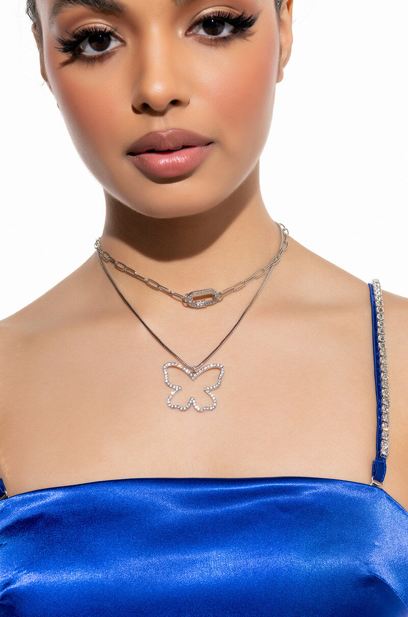 FEELINGS ON SAFETY BUTTERFLY NECKLACE SET