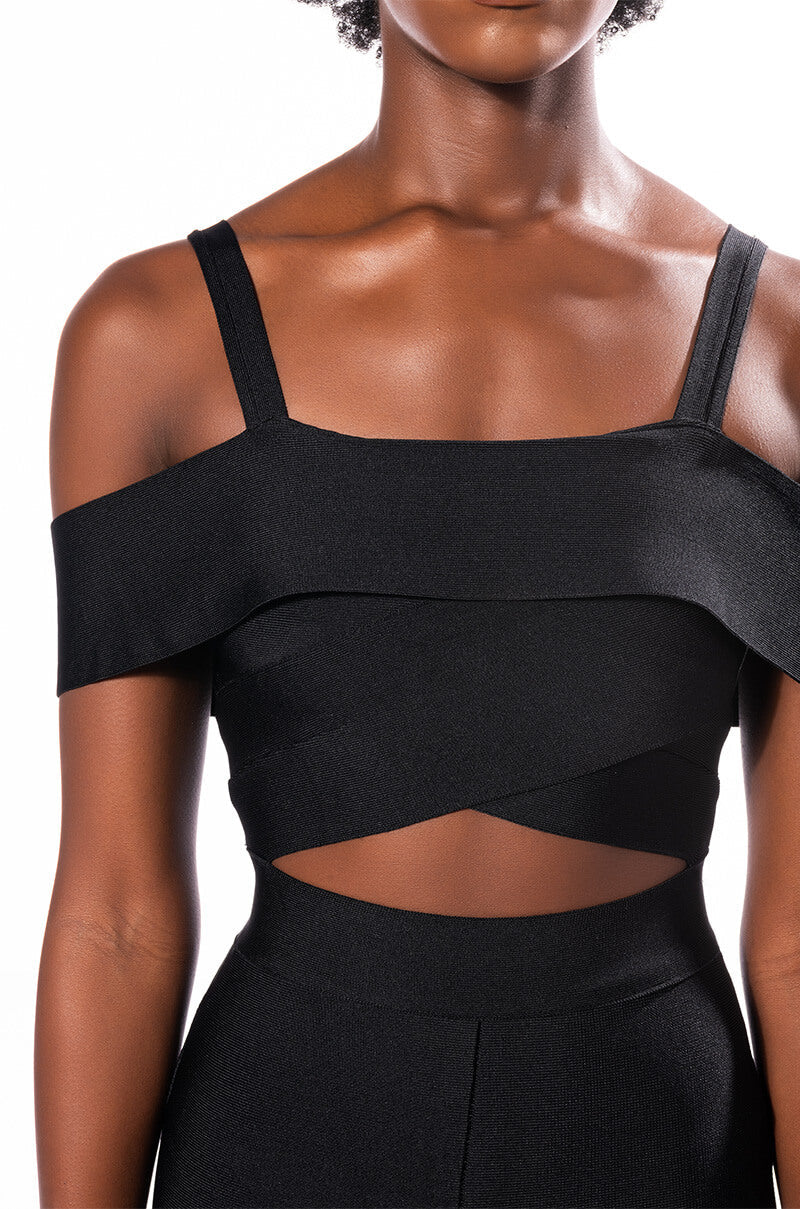 HEY THERE BANDAGE JUMPSUIT WITH CUT OUT