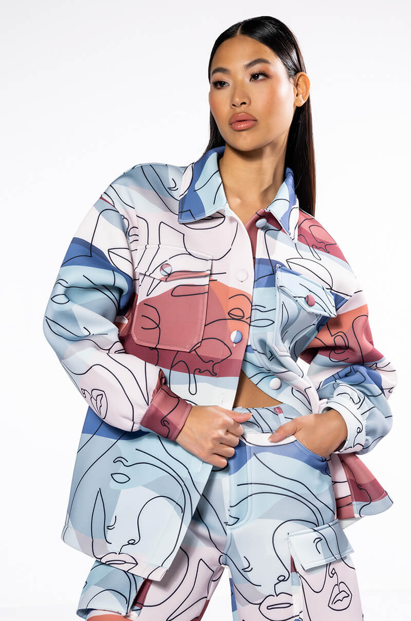 OVERSIZED PRINTED BUTTON DOWN