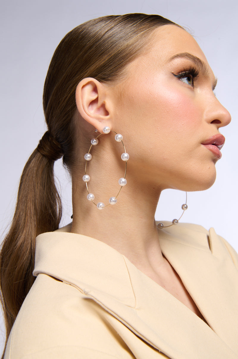 PEARLY WHITE HOOP