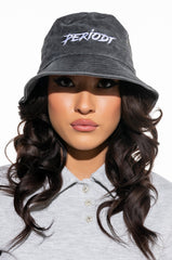 PERIODT BUCKET HAT