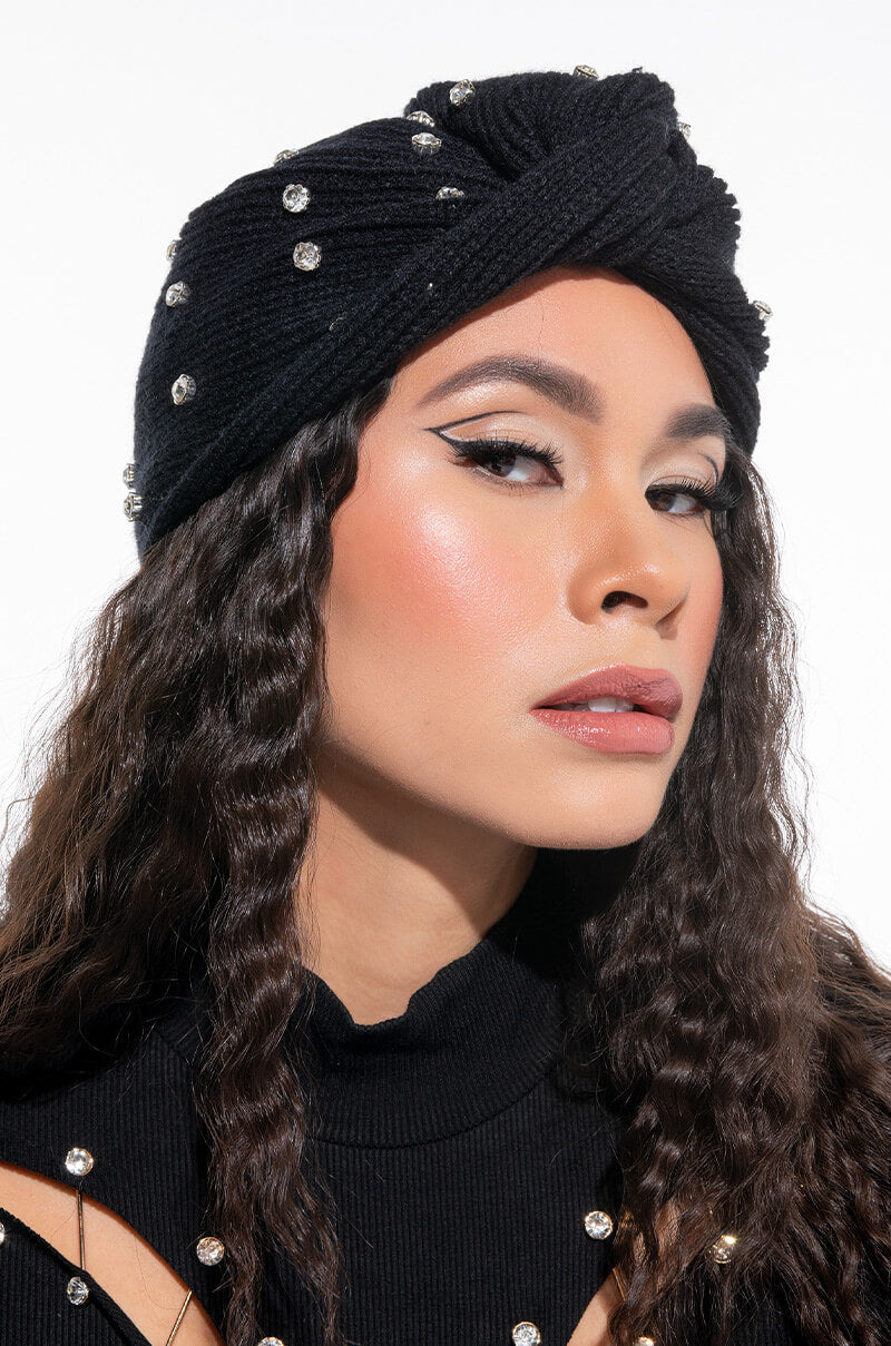 RHINESTONE KNOTTED KNIT HAT