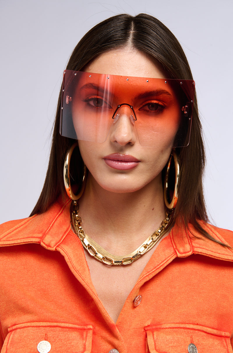 WANNA SPEND SUNGLASSES