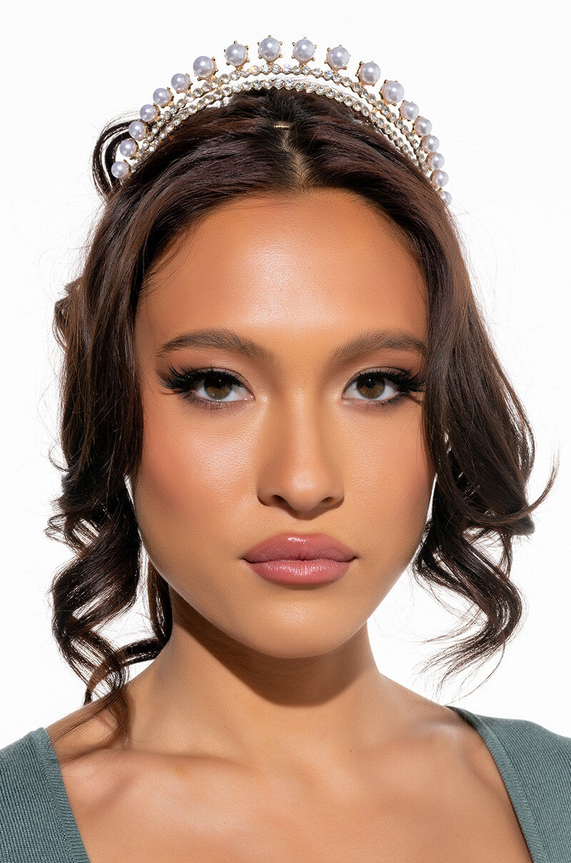 WANT IT ALL RHINESTONE HEADBAND WITH PEARLS